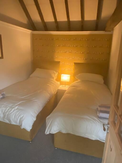 Oyster Barn Sleeps Six, North Norfolk Holiday home *