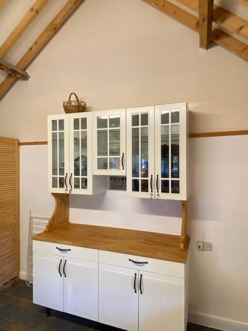 Oyster Barn Sleeps Six, North Norfolk Holiday home *