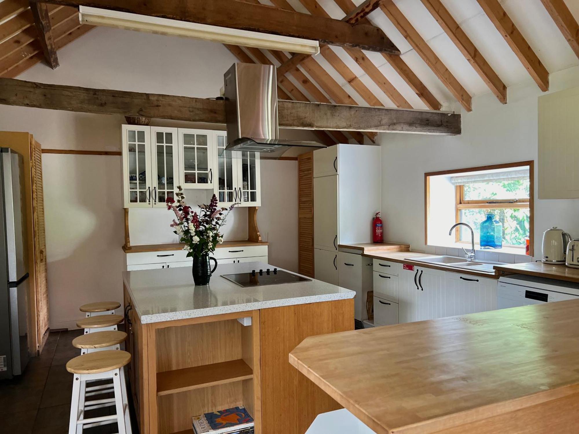 Oyster Barn Sleeps Six, North Norfolk Vakantiehuis Roughton (Norfolk)